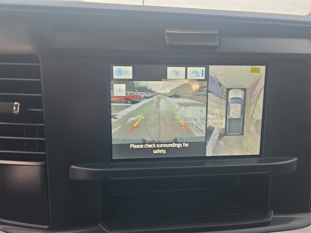 2026 Ford F-250SD XL STX 4x4 / 7.3L V8 / 6'9" Bed