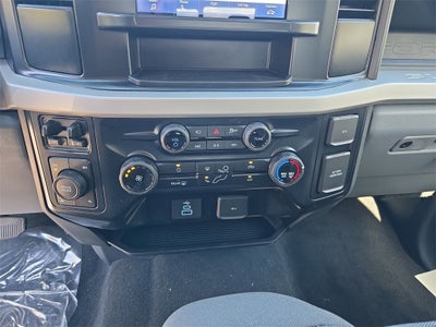 2026 Ford F-250SD XL STX 4x4 / 7.3L V8 / 6'9" Bed