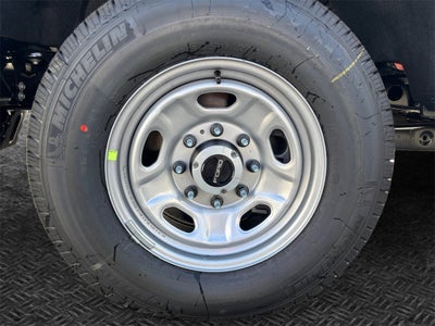 2026 Ford F-250SD XL 4x4 / 6.8L V8 / 8' Bed