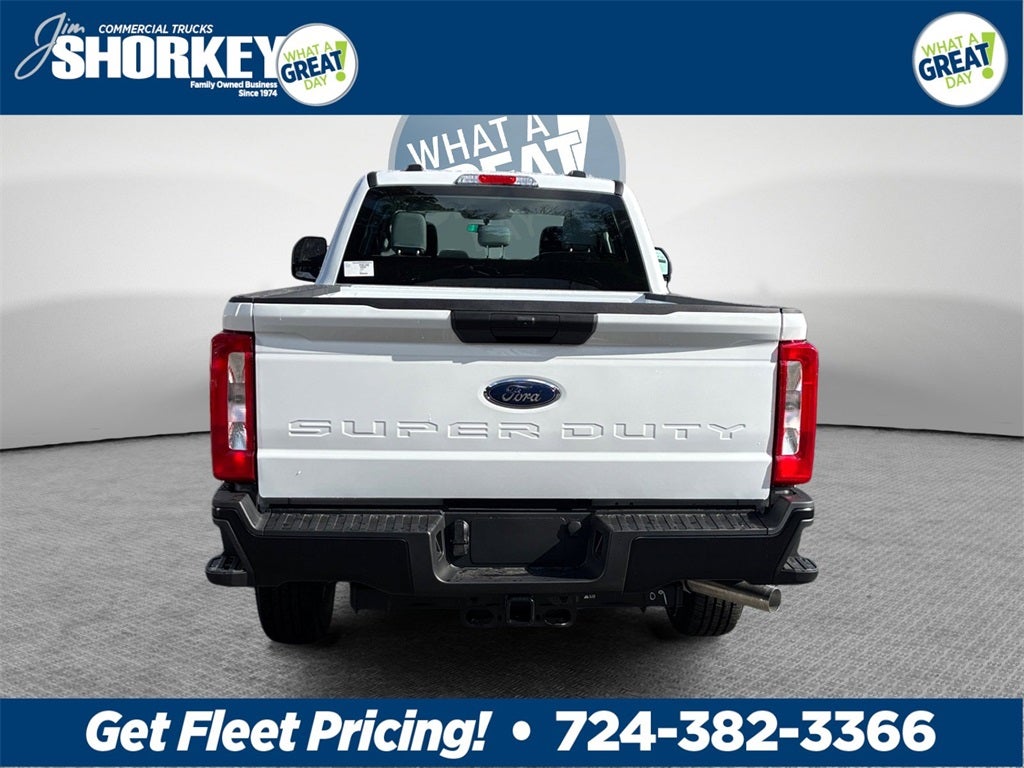 2026 Ford F-250SD XL 4x4 / 6.8L V8 / 8' Bed