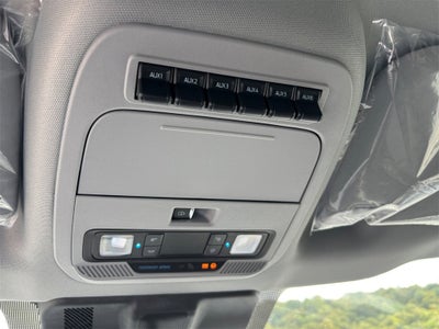 2026 Ford F-250SD XL 4x4 / 6.7L Diesel / 6'9" Bed