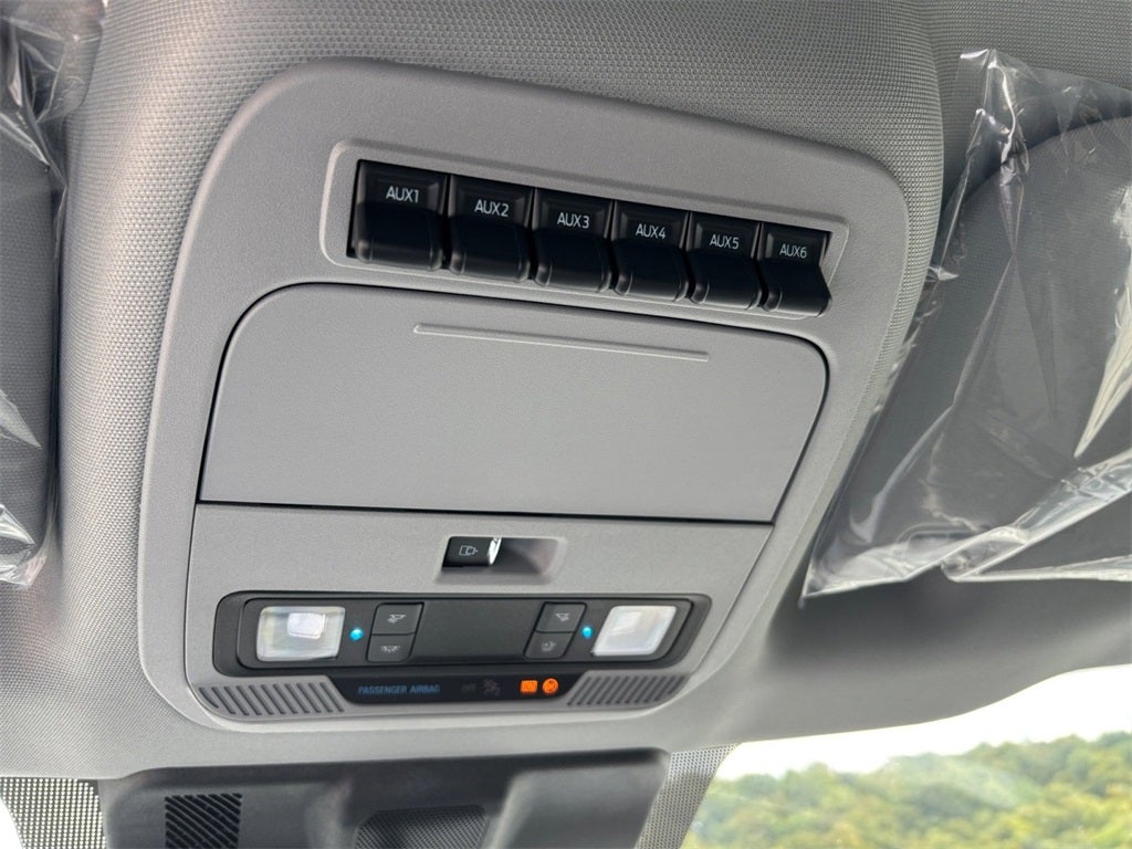 2026 Ford F-250SD XL 4x4 / 6.7L Diesel / 6'9" Bed