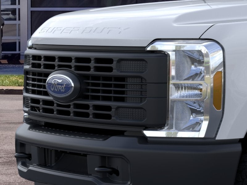 2026 Ford F-250SD XL 4x4 / 6.8L V8 / 8' Bed