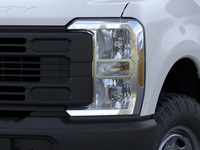 2026 Ford F-250SD XL 4x4 / 6.8L V8 / 8' Bed