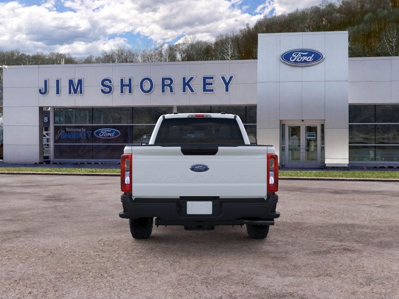 2026 Ford F-250SD XL 4x4 / 6.8L V8 / 8' Bed