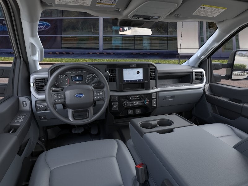 2026 Ford F-250SD XL 4x4 / 6.8L V8 / 8' Bed
