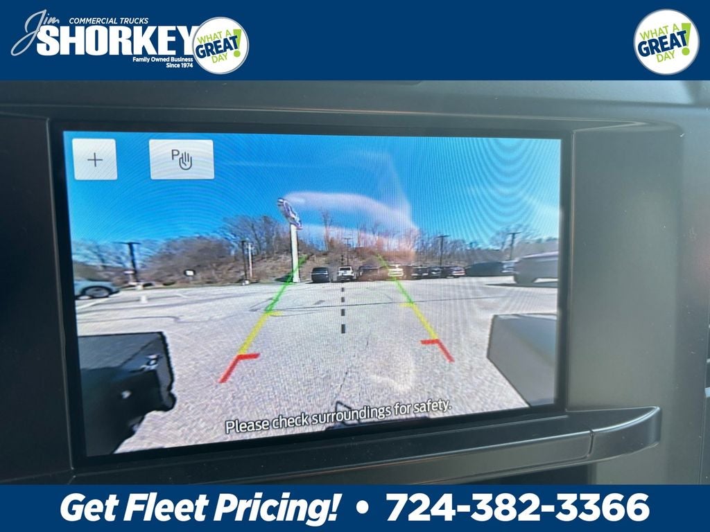 2026 Ford F-350SD XL 4x4 / 6.8L V8 / 8' Service Body