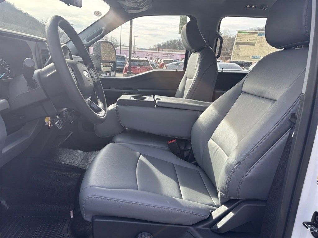 2026 Ford F-350SD XL 4x4 / 6.7L HO Diesel / 8' Bed