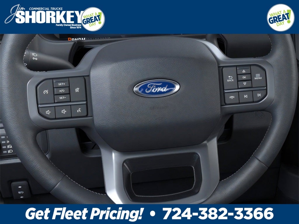 2026 Ford F-450SD Lariat DRW 4x4 / 6.7L Diesel / 8' Bed