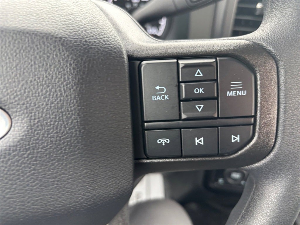 2026 Ford F-250SD XL 4x4 / 6.8L V8 / 8' Bed