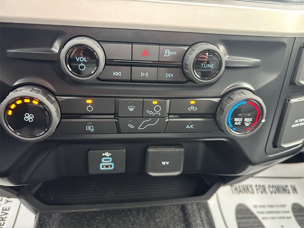 2026 Ford F-250SD XL 4x4 / 6.8L V8 / 8' Bed