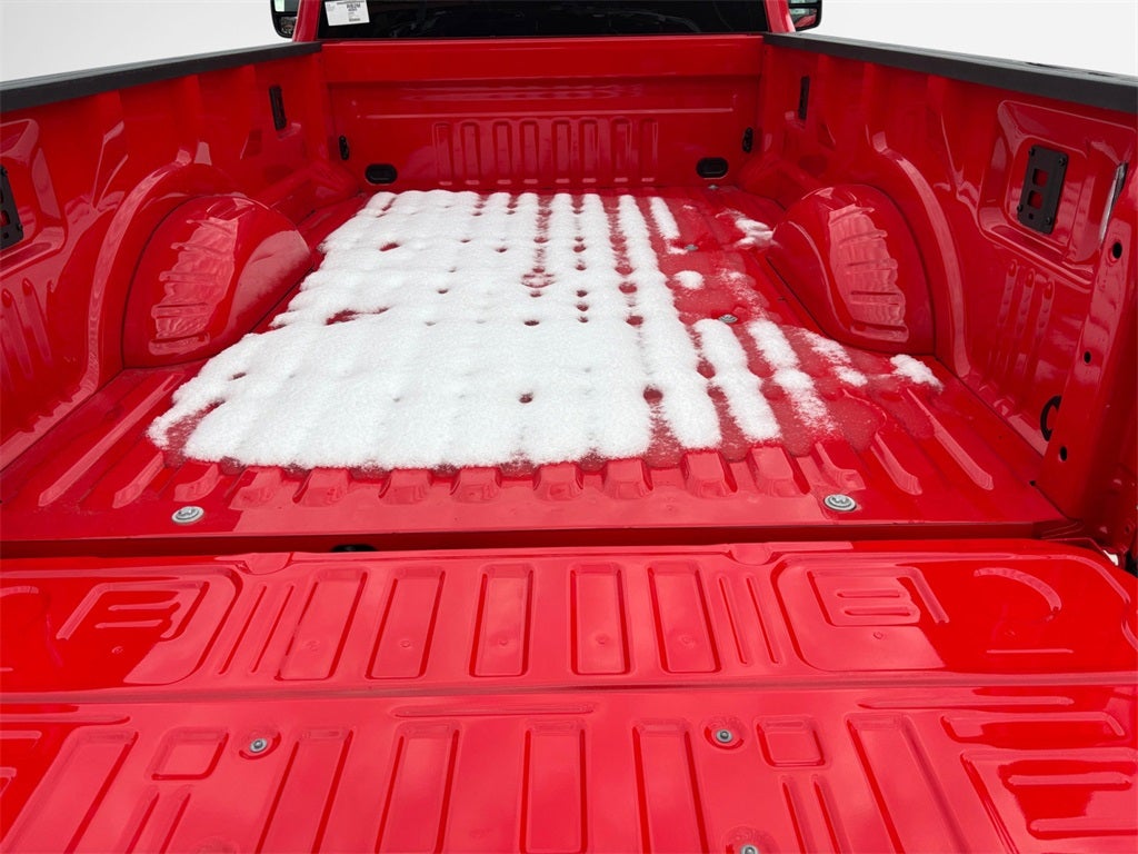 2026 Ford F-250SD XL 4x4 / 6.8L V8 / 8' Bed