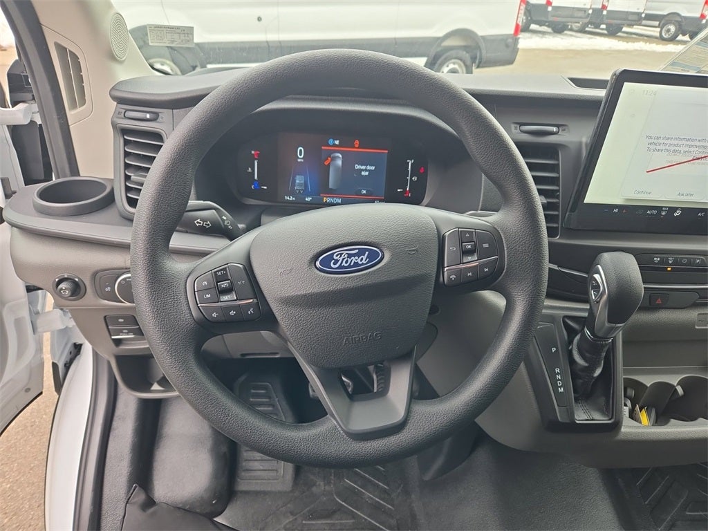 2026 Ford Transit-250 Base / 3.5L V6 / 148" WB MR