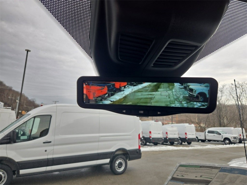 2026 Ford Transit-250 Base / 3.5L V6 / 148" WB MR