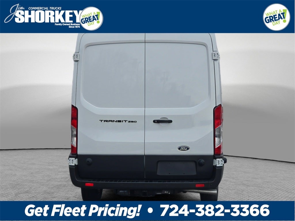 2026 Ford Transit-250 Base / 3.5L V6 / 148" WB MR