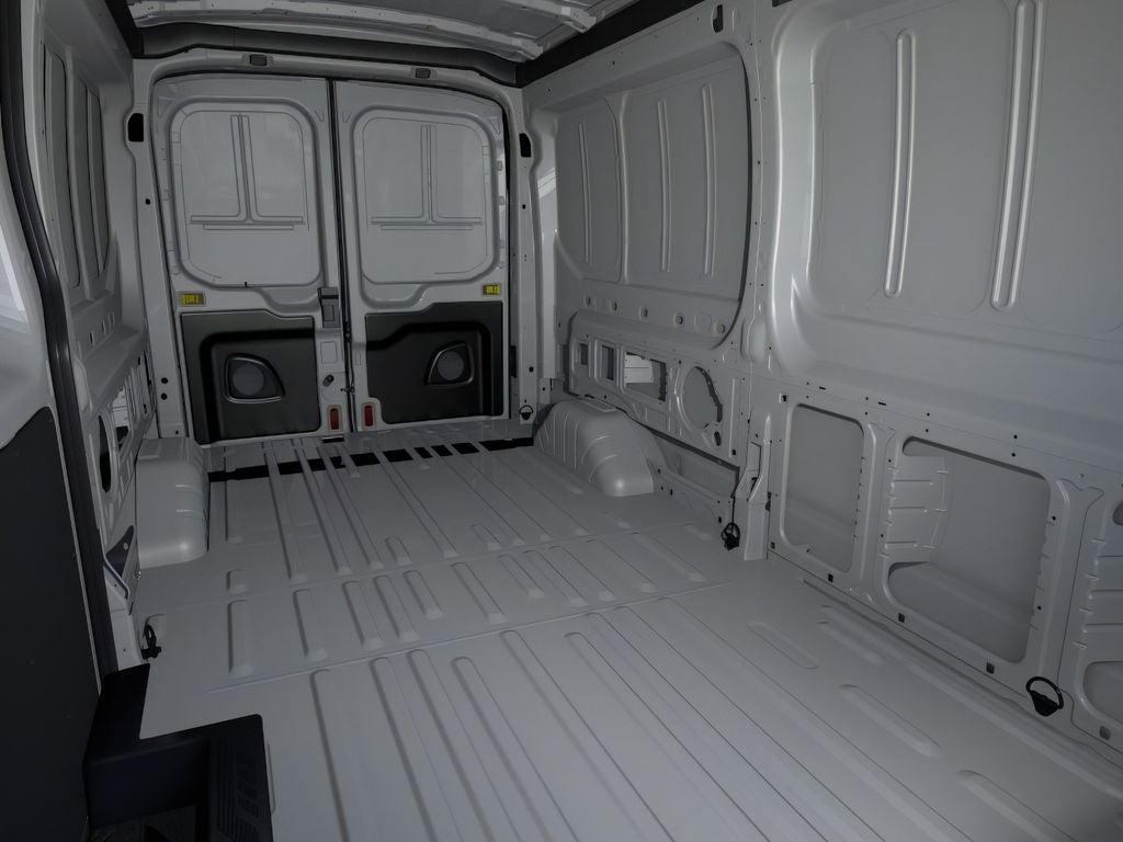 2026 Ford Transit-250 Base AWD / 3.5L V6 / 148" WB MR