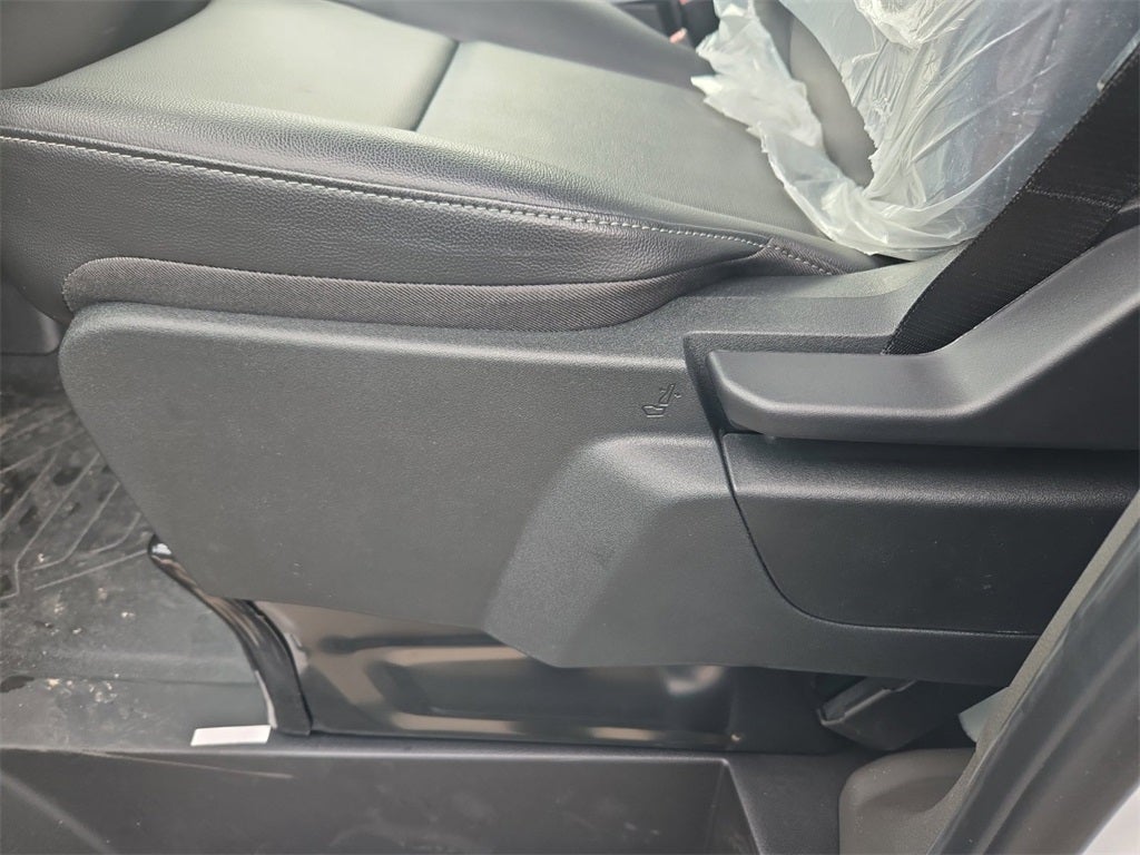 2026 Ford Transit-250 Base AWD / 3.5L V6 / 148" WB MR