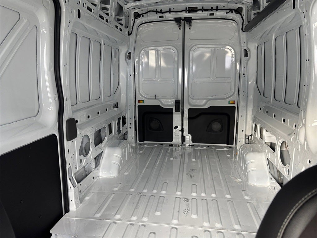 2026 Ford Transit-250 Base AWD / 3.5L V6 / 148" WB HR