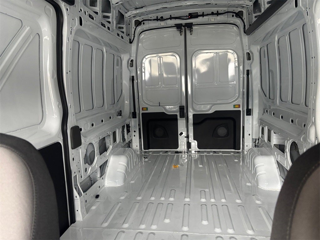 2026 Ford Transit-350 Base / 3.5L V6 / 148" WB HR