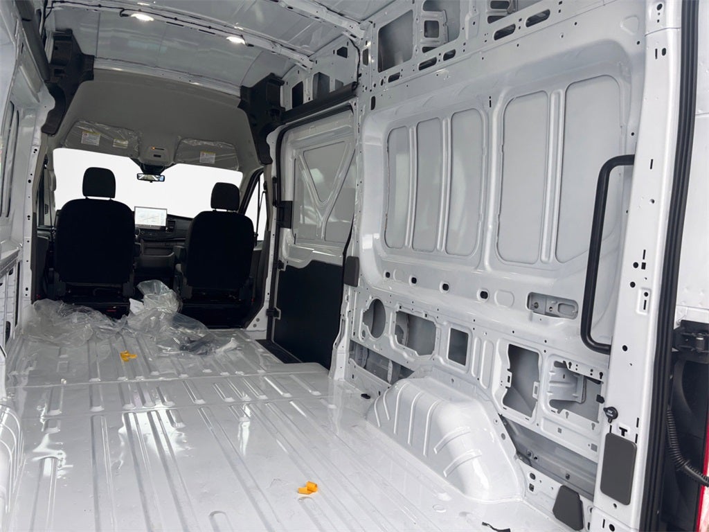 2026 Ford Transit-350 Base / 3.5L V6 / 148" WB HR