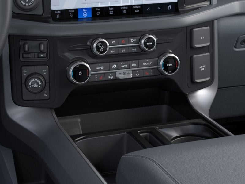 2026 Ford F-150 XLT Chrome Tow Package
