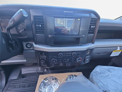 2026 Ford F-250SD XL 4x4 / 6.8L V8 / 8' Bed