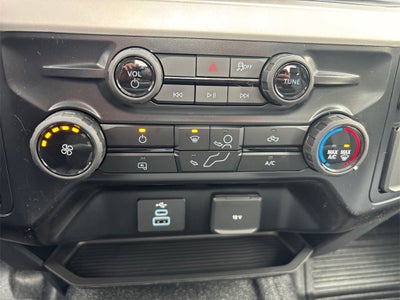 2026 Ford F-250SD XL 4x4 / 6.8L V8 / 8' Bed