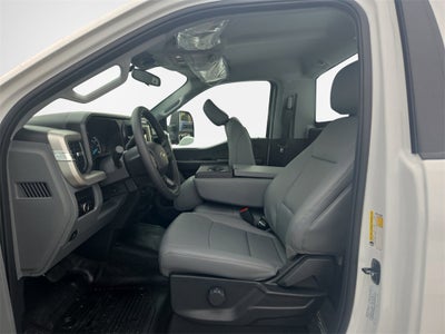 2026 Ford F-350SD XL 4x4 / 6.8L V8 / 8' Bed