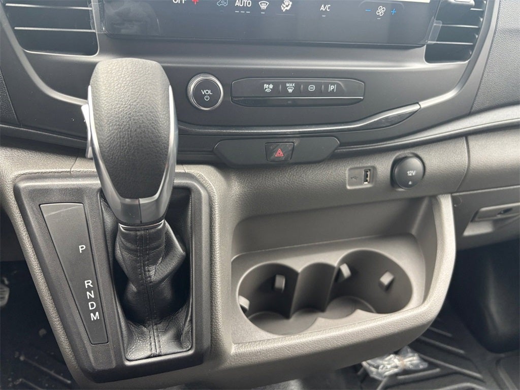 2026 Ford Transit-150 Base AWD / 3.5L V6 / 130" WB LR