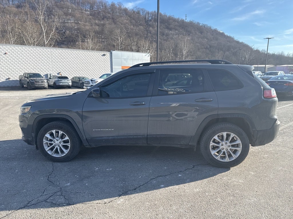 2022 Jeep Cherokee Latitude Lux