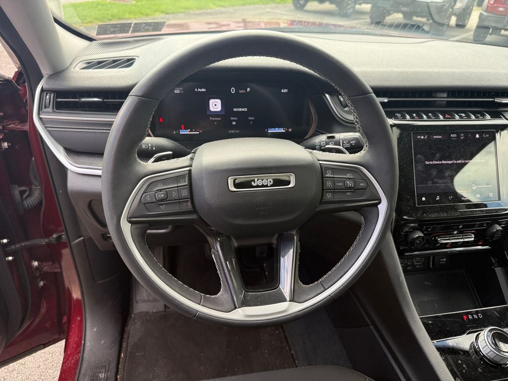 2023 Jeep Grand Cherokee Laredo