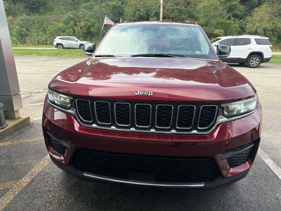 2023 Jeep Grand Cherokee Laredo