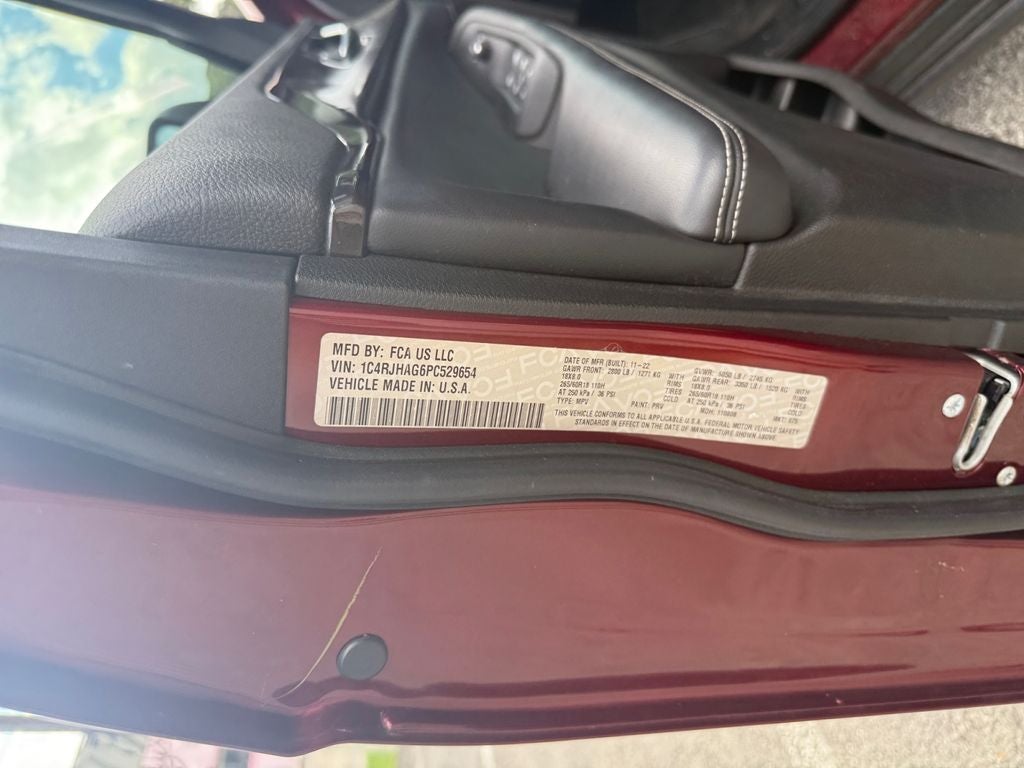 2023 Jeep Grand Cherokee Laredo