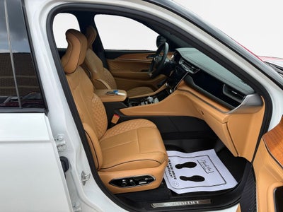 2023 Jeep Grand Cherokee L Summit