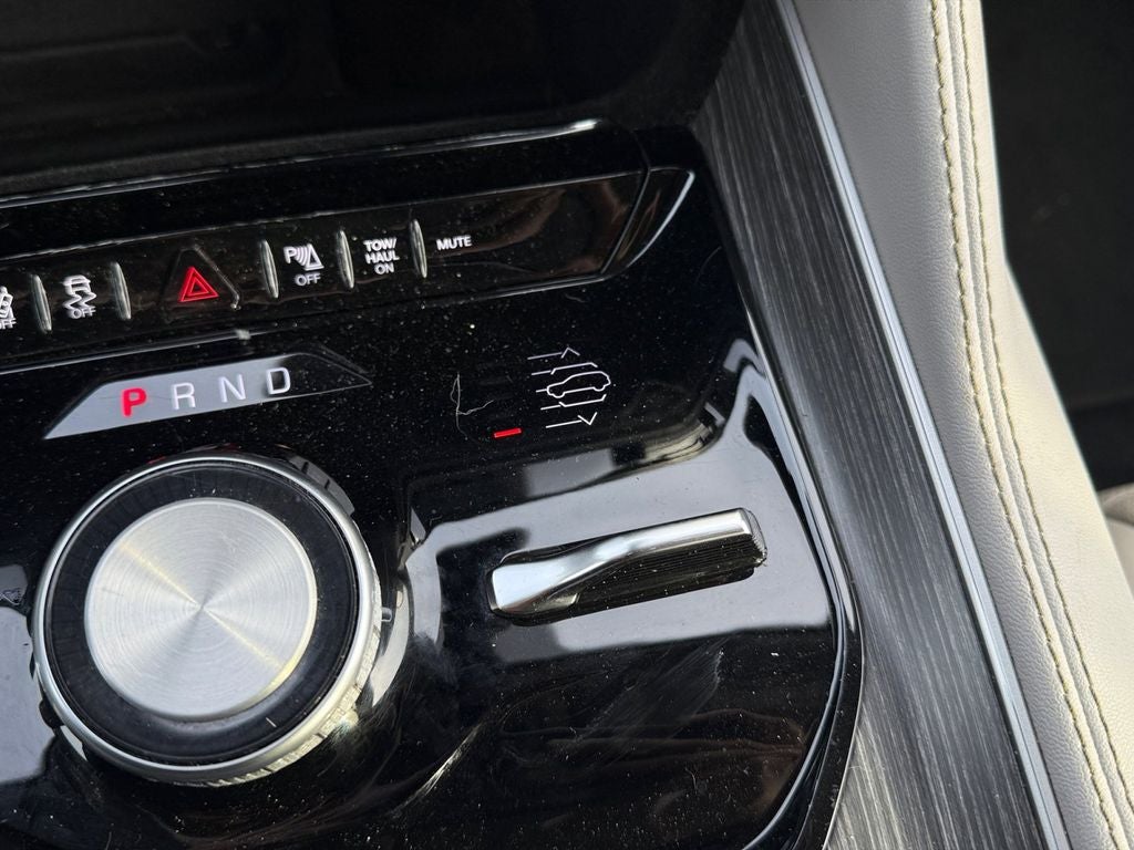 2024 Jeep Wagoneer L Series III