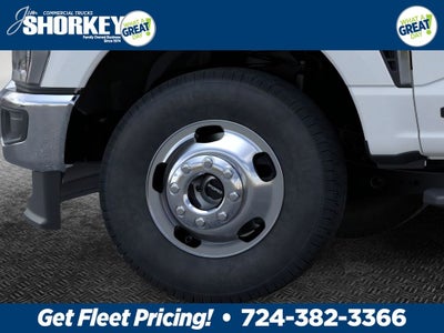 2026 Ford F-350SD XL DRW 4x4 / 6.7L Diesel / 60" CA Chassis