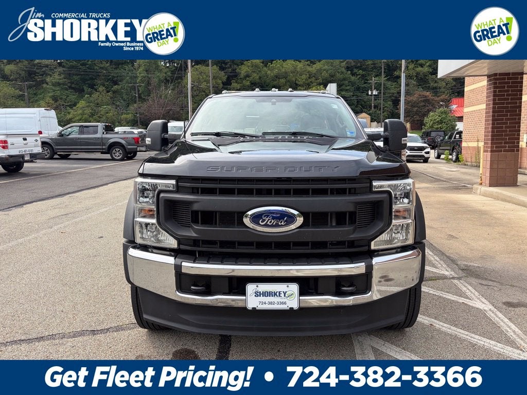 2022 Ford F-600SD XL DRW 4x4 / 7.3L V8 / 20' Steel Rollback