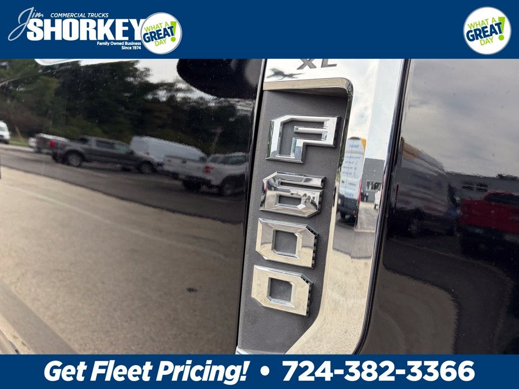 2022 Ford F-600SD XL DRW 4x4 / 7.3L V8 / 20' Steel Rollback