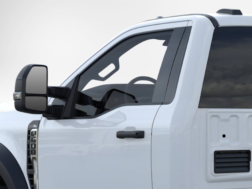 2026 Ford F-600SD XL DRW 4x4 / 7.3L V8 / 60" CA Chassis