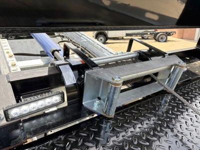 2026 Ford F-600SD XL DRW 4x4 / 7.3L V8 / 20' Steel Rollback