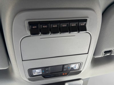 2026 Ford F-600SD XLT DRW 4x4 / 6.7L Diesel / 20' Steel Rollback @KILAR