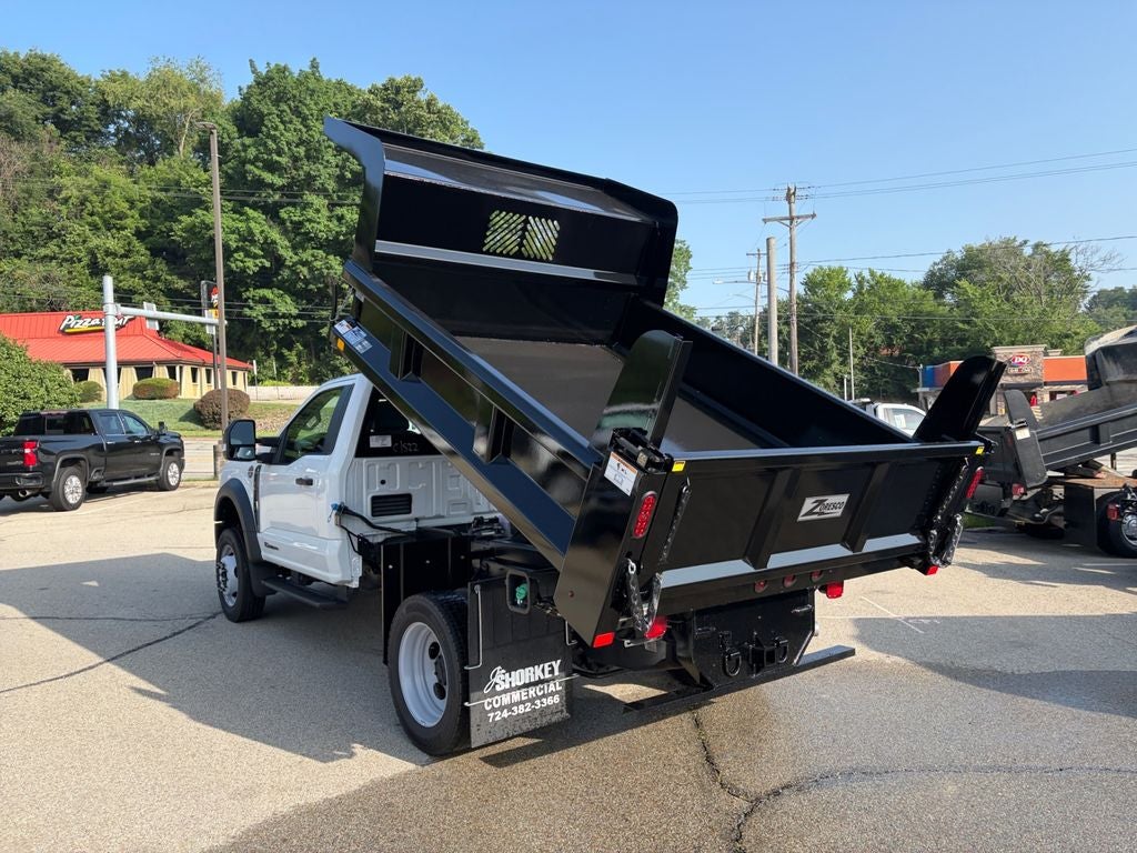 2026 Ford F-450SD XL DRW 4x4 / 6.7L Diesel / 9'7" Steel Dump