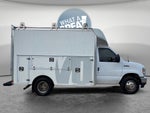 2022 Ford E-350SD Base Cutaway