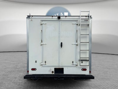 2022 Ford E-350SD Base Cutaway