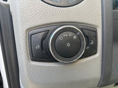 2024 Ford E-350SD Base Cutaway DRW / 7.3L V8 / 16' Box w/Ramp