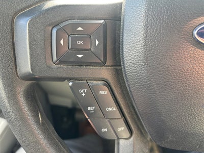 2024 Ford E-350SD Base Cutaway DRW / 7.3L V8 / 16' Box w/Ramp