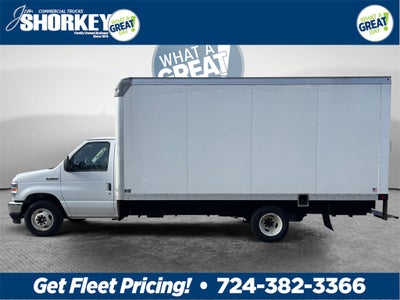 2024 Ford E-350SD Base Cutaway DRW / 7.3L V8 / 16' Box w/Ramp