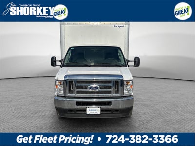 2024 Ford E-350SD Base Cutaway DRW / 7.3L V8 / 16' Box w/Ramp