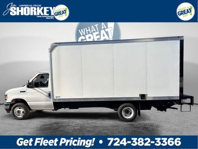 2027 Ford E-450SD Base DRW / 7.3L V8 / 16' Box w/Liftgate