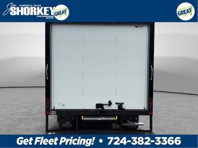 2027 Ford E-450SD Base DRW / 7.3L V8 / 16' Box w/Ramp
